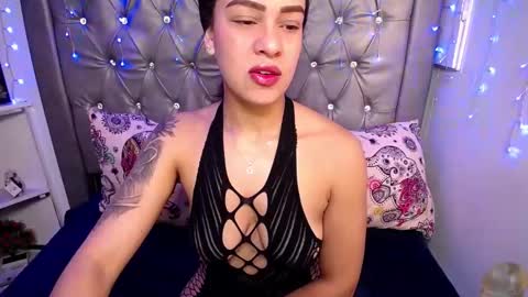 Snapshot of lila_gummy_ chatting on March 1, 11:39 am online show from March 1, 11:39 am