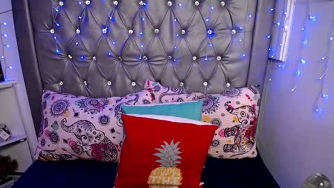 Snapshot of lila_gummy_ chatting on January 30, 5:17 pm online show from January 30, 5:17 pm