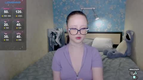 Nika and Lori online show from March 1, 6:32 pm
