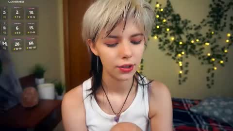 Snapshot of liliandaniels chatting on September 13, 8:06 am Lilian online show from September 13, 8:06 am