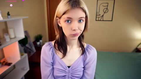 Snapshot of liliandaniels chatting on March 11, 7:14 am Lilian online show from March 11, 7:14 am