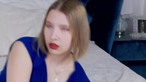 Snapshot of lililinn chatting on February 27, 4:46 am LiliLinn online show from February 27, 4:46 am