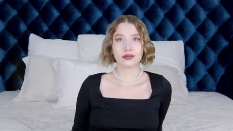 Snapshot of lililinn chatting on January 31, 9:16 am LiliLinn online show from January 31, 9:16 am