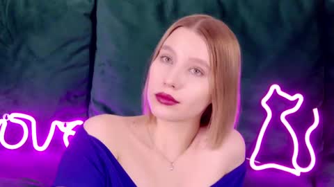 Snapshot of lililinn chatting on March 10, 1:32 pm LiliLinn online show from March 10, 1:32 pm
