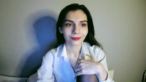 lilirose online show from January 3, 9:57 pm
