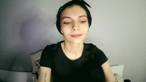 lilirose online show from January 7, 7:06 pm