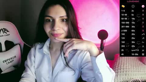lilirose online show from September 18, 4:44 pm