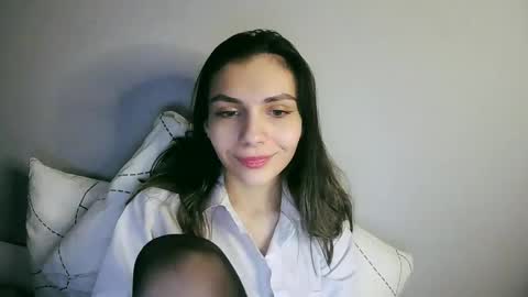 lilirose online show from February 28, 6:52 pm