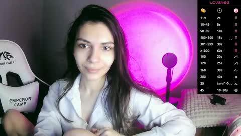 lilirose online show from September 12, 4:31 pm