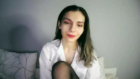 lilirose online show from January 17, 4:26 pm