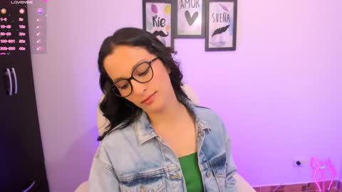 Leidy online show from January 2, 10:44 pm