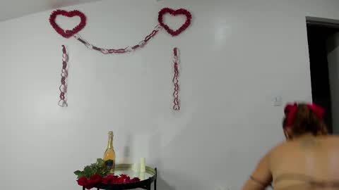 L I L I T H  online show from February 14, 11:42 am
