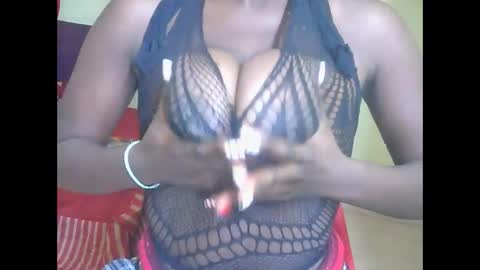 lilshawrie online show from December 28, 3:47 am