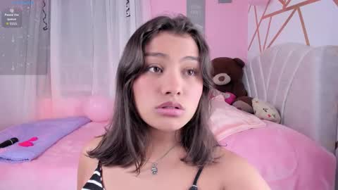 Snapshot of lily_fox1 chatting on September 19, 4:38 am Lily online show from September 19, 4:38 am