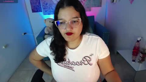 Lily online show from September 19, 2:59 am