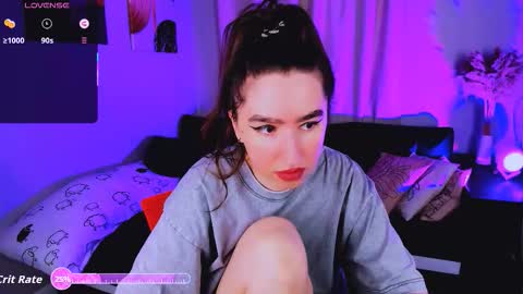 Snapshot of lily_xbaby chatting on September 19, 7:23 am LILY online show from September 19, 7:23 am