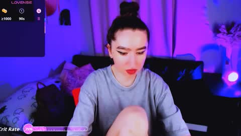 Snapshot of lily_xbaby chatting on September 11, 8:26 am LILY online show from September 11, 8:26 am