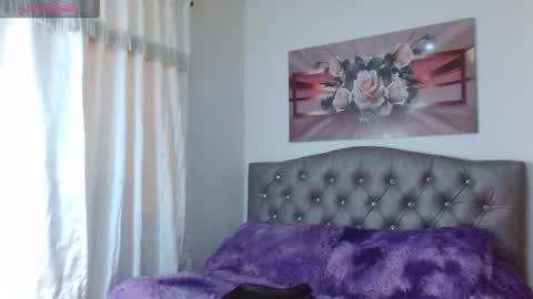 lilyfox23 online show from February 15, 3:39 pm