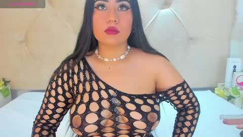 Snapshot of lin_jayani chatting on February 26, 11:54 am Lin online show from February 26, 11:54 am