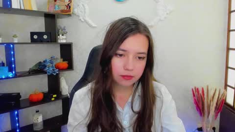 Lina online show from December 21, 5:14 am