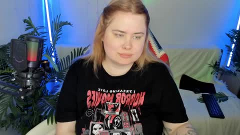 lina_linx online show from February 6, 11:04 pm