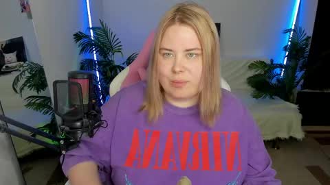 lina_linx online show from February 17, 7:01 pm