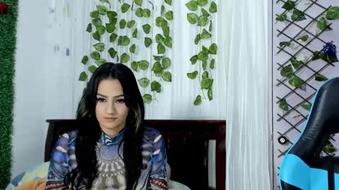 paola online show from February 20, 1:36 am