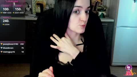 Snapshot of lina_tyaan chatting on January 21, 10:41 am Lina 3 1715622743 online show from January 21, 10:41 am