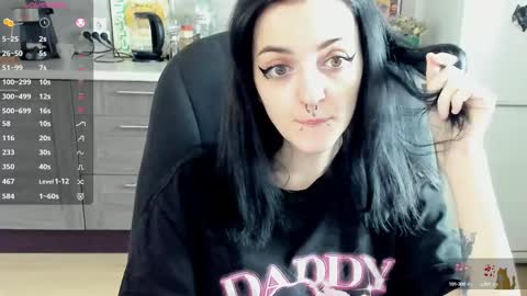 Snapshot of lina_tyaan chatting on March 12, 12:15 pm Lina 3 1715622743 online show from March 12, 12:15 pm