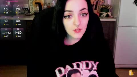 Snapshot of lina_tyaan chatting on March 12, 8:08 am Lina 3 1715622743 online show from March 12, 8:08 am