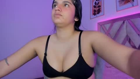 linapardo online show from September 19, 12:09 pm