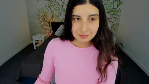 Linda online show from February 8, 7:59 am