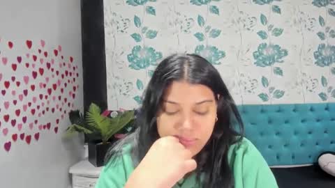    online show from January 28, 2:31 pm