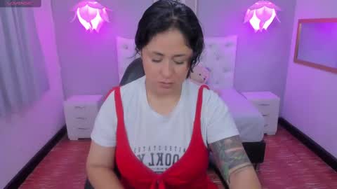 Snapshot of lisa7_7 chatting on March 1, 11:39 am Lisa online show from March 1, 11:39 am