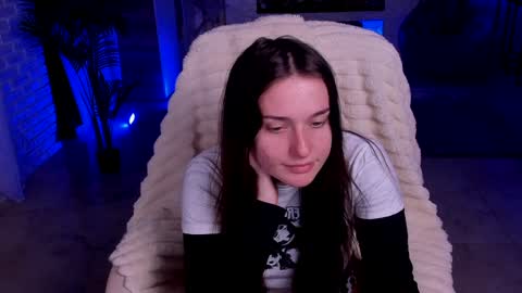 Snapshot of lisa_elfy chatting on January 20, 4:01 pm lisa_elfy online show from January 20, 4:01 pm