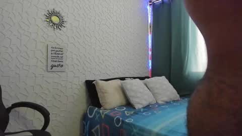 Snapshot of litoxxx_cass chatting on January 20, 1:42 pm litoxxx_cass online show from January 20, 1:42 pm