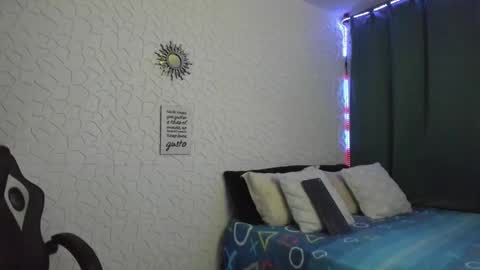 Snapshot of litoxxx_cass chatting on January 22, 1:31 am litoxxx_cass online show from January 22, 1:31 am