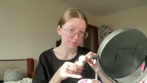 Angela online show from September 20, 4:59 am