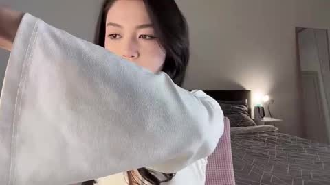 little_sunrice online show from September 12, 3:41 am