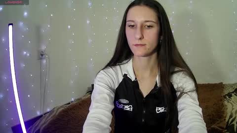 Snapshot of littleahwitch chatting on March 9, 12:42 pm LittleAhWitch online show from March 9, 12:42 pm