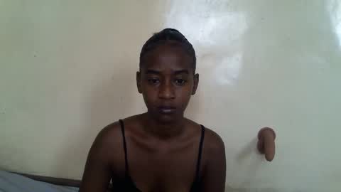 Snapshot of littlesandie chatting on March 11, 4:41 am littlesandie online show from March 11, 4:41 am