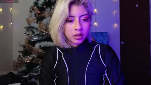 Snapshot of lizambarr chatting on December 30, 4:31 am Lizeth online show from December 30, 4:31 am