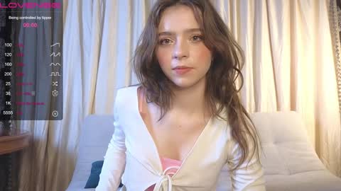 Hello there im Amelia Im new here Lets have fun online show from February 2, 3:21 am