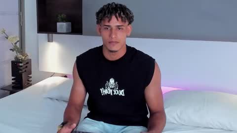 Logan Fox online show from September 21, 12:25 am