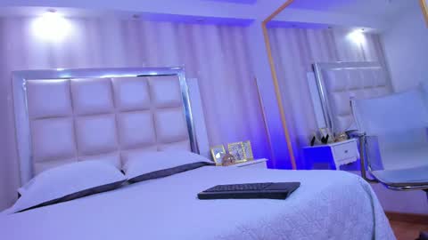 Loggan online show from March 1, 9:48 pm