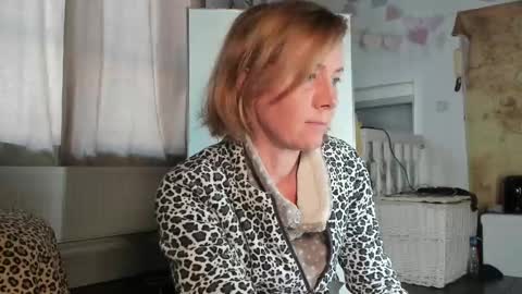 Snapshot of lola_belgium chatting on March 9, 2:54 pm lola_belgium online show from March 9, 2:54 pm
