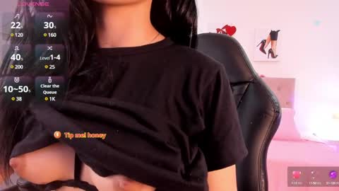 lola_bernard online show from March 7, 10:24 am