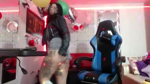 lola_fiery online show from February 24, 12:48 pm