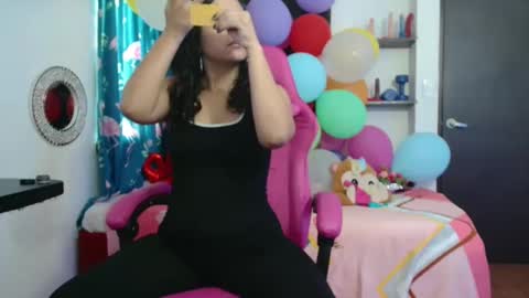 lola_fiery online show from September 10, 1:12 pm