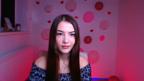 Snapshot of lola_looo chatting on March 8, 6:54 am Daniel online show from March 8, 6:54 am